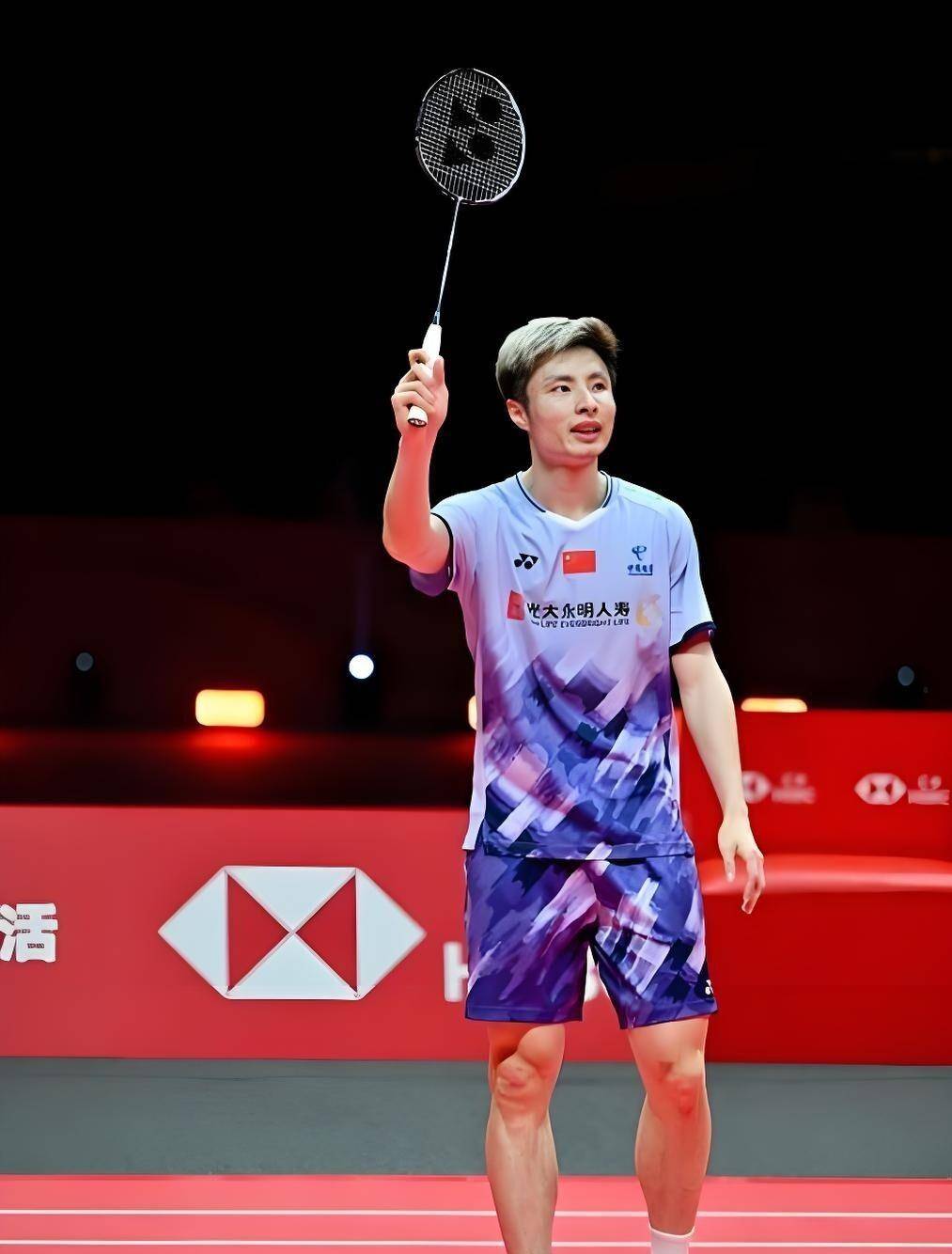 爱游戏-日本队鏖战丹麦队，石宇奇点燃赛场