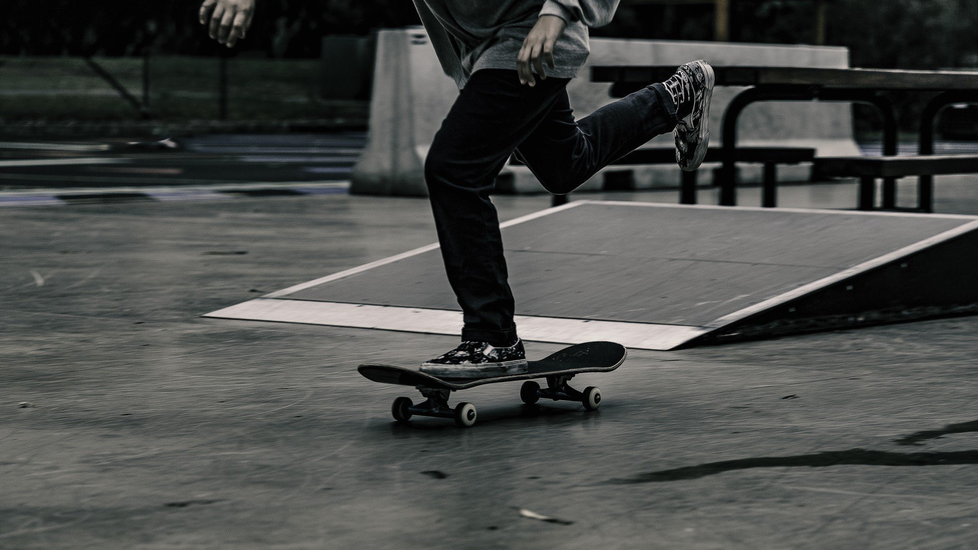 爱游戏体育-东风夜放花千树，G组乱局待英雄—越南闪电战横扫伊拉克，久保建英一剑封喉